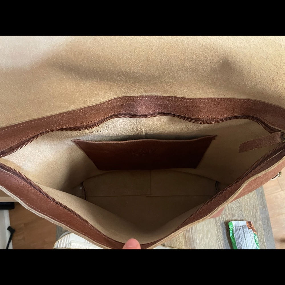 Brown leather laptop bag bundle - Picture 3 of 6